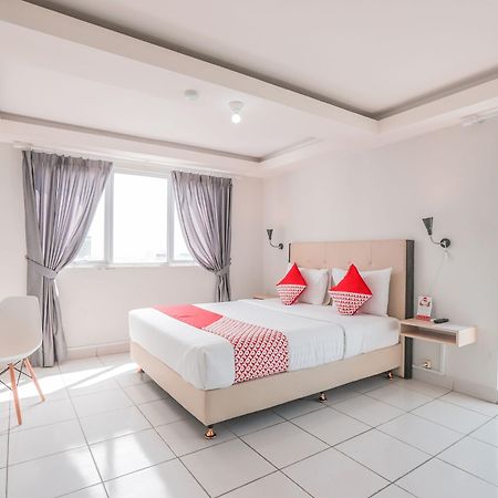 Flagship 210 Amethyst Kemayoran Джакарта Екстер'єр фото