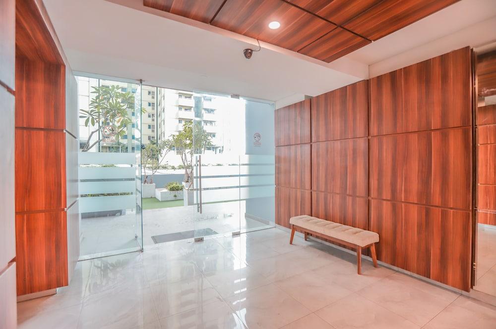 Flagship 210 Amethyst Kemayoran Джакарта Екстер'єр фото