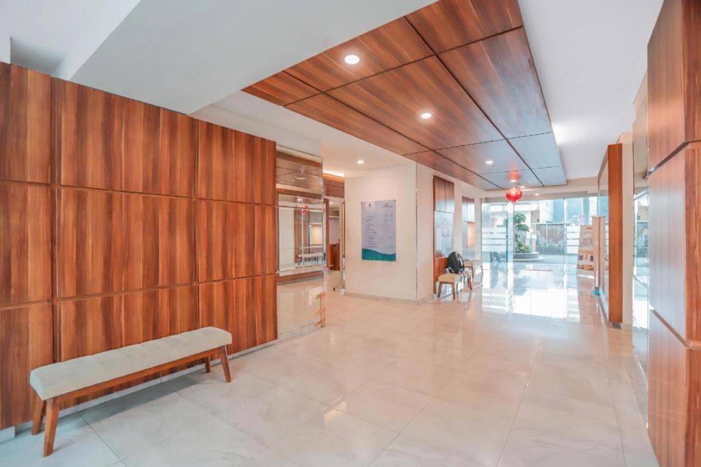 Flagship 210 Amethyst Kemayoran Джакарта Екстер'єр фото
